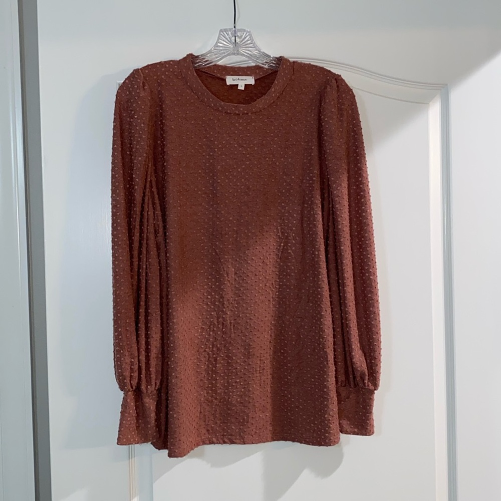 Woman’s long sleeve mauve Bohme brand top size L new